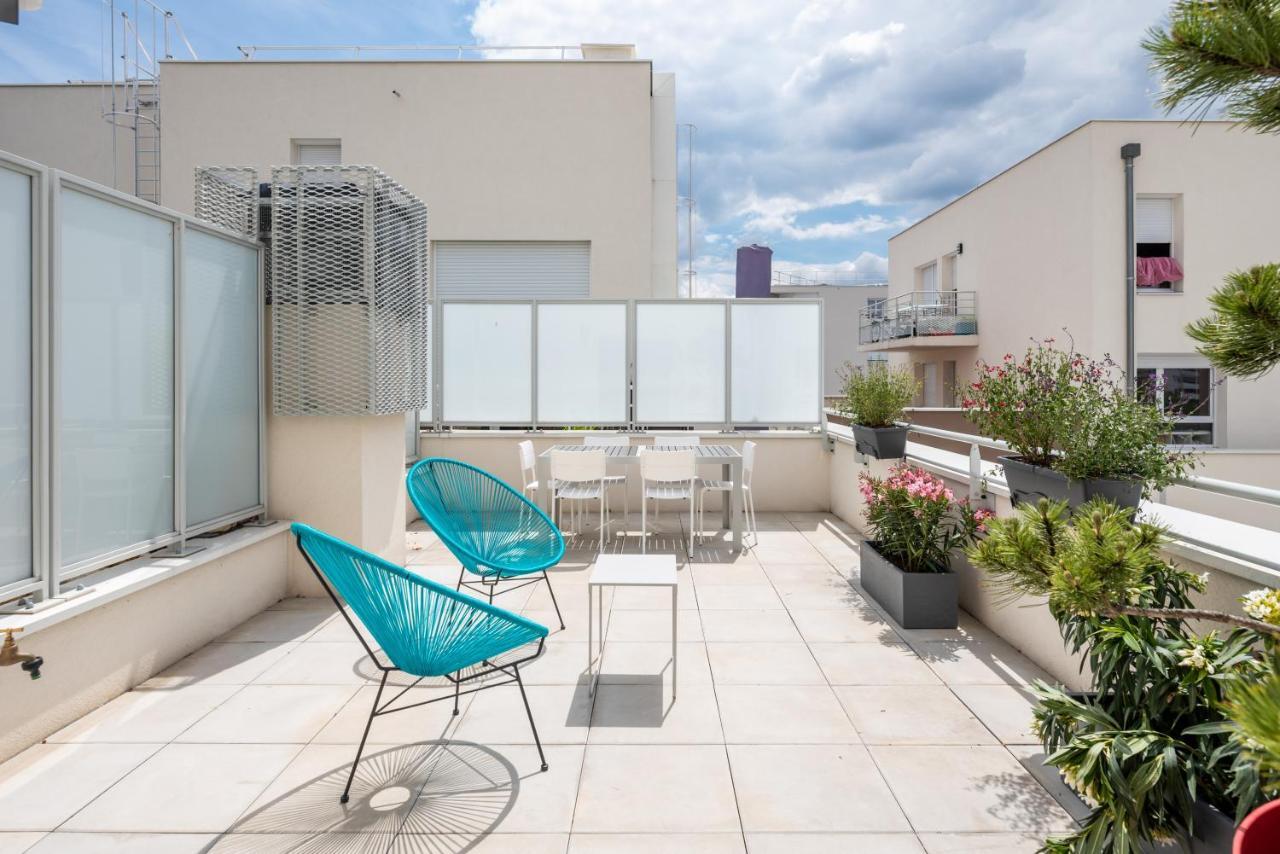 Appartement De Standing Avec Grande Terrasse Villeurbanne Eksteriør bilde